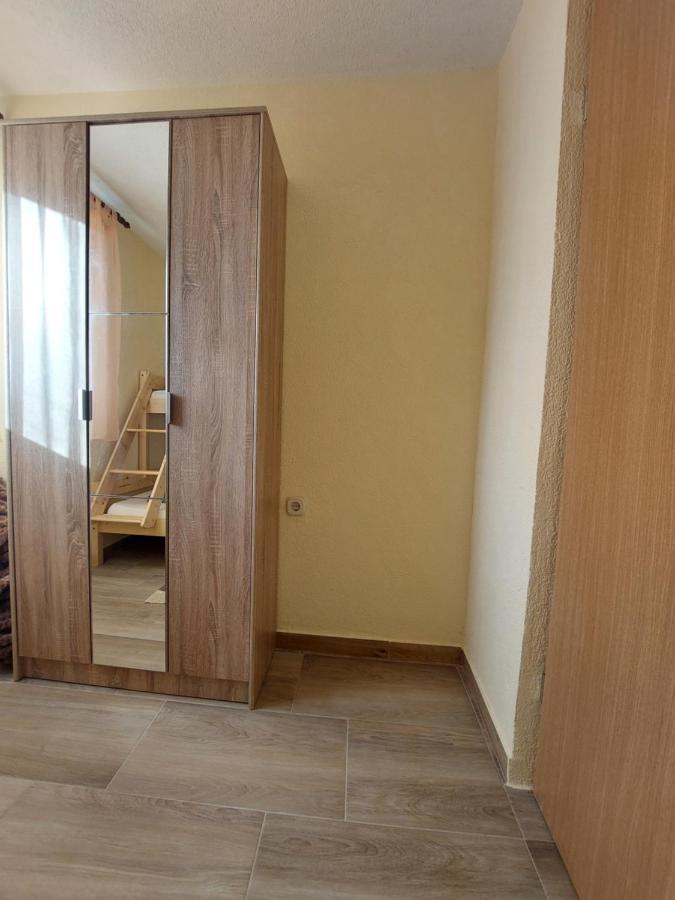 Apartmani Piskoric Vir Dış mekan fotoğraf