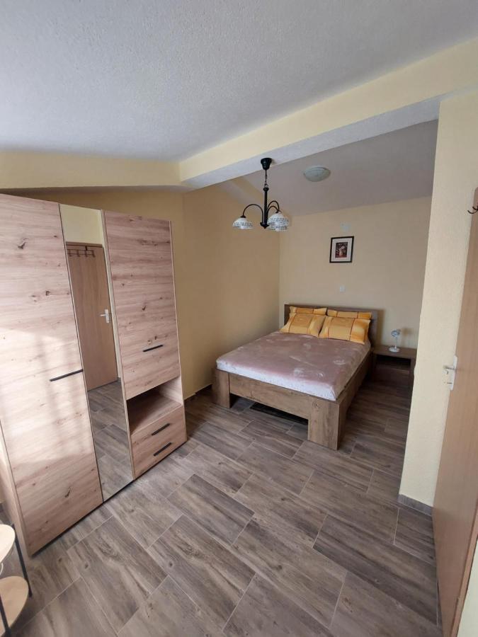 Apartmani Piskoric Vir Dış mekan fotoğraf