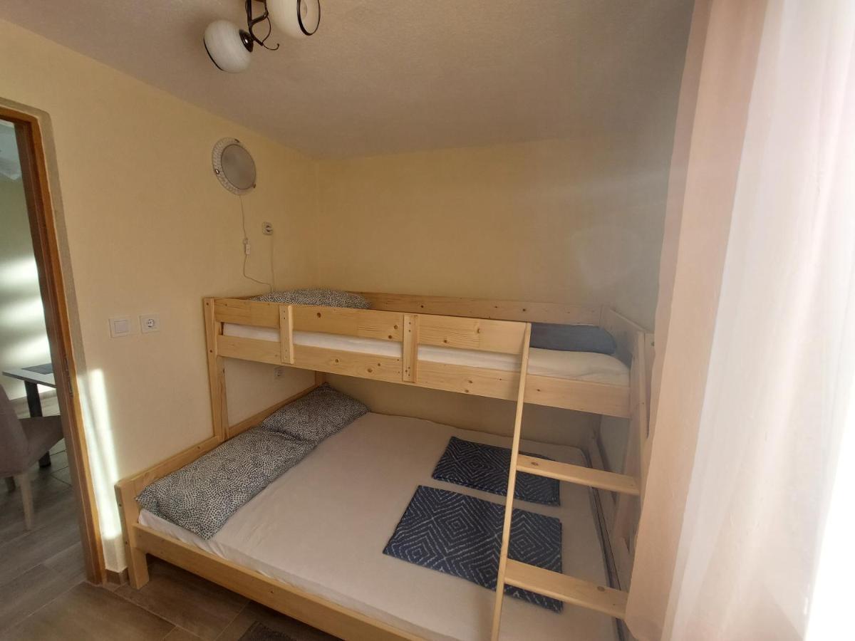 Apartmani Piskoric Vir Dış mekan fotoğraf