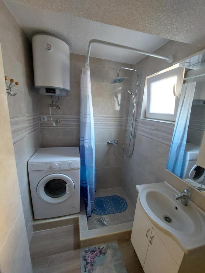 Apartmani Piskoric Vir Dış mekan fotoğraf